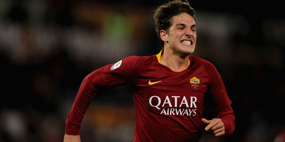 Figo: Jelas Madrid Tertarik pada Pemain Seperti Zaniolo